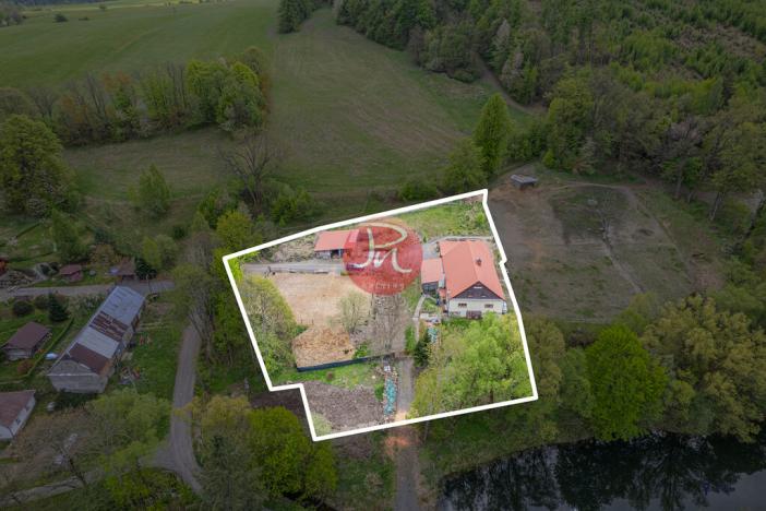 Prodej rodinného domu, Budišov nad Budišovkou - Guntramovice, 200 m2