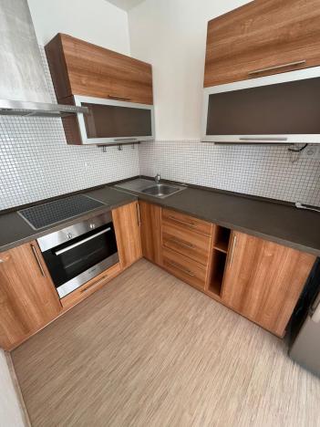 Pronájem bytu 2+kk, Pardubice - Polabiny, Labský Palouk, 58 m2