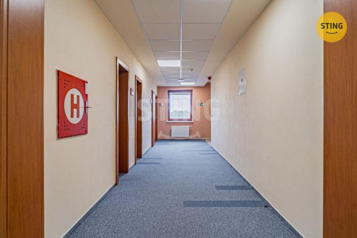 Prodej kanceláře, Třinec - Oldřichovice, 2388 m2