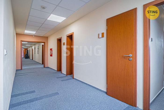 Prodej kanceláře, Třinec - Oldřichovice, 2388 m2