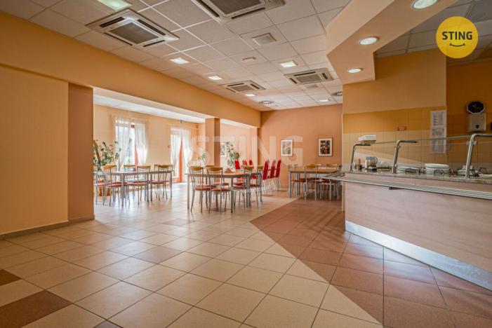 Prodej kanceláře, Třinec - Oldřichovice, 2388 m2