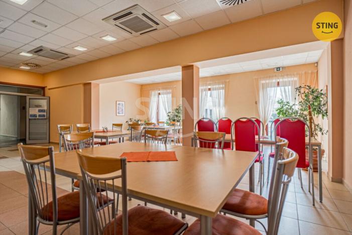 Prodej kanceláře, Třinec - Oldřichovice, 2388 m2