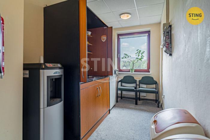 Prodej kanceláře, Třinec - Oldřichovice, 2388 m2