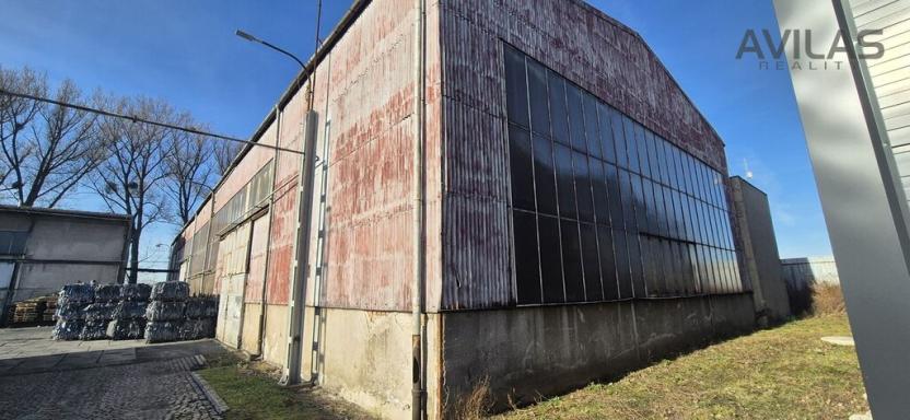 Pronájem výrobních prostor, Kojetín, náměstí Svobody, 1200 m2
