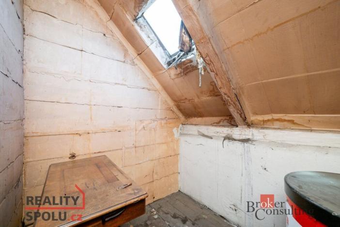 Prodej bytu 3+1, Frýdlant, Míru, 82 m2