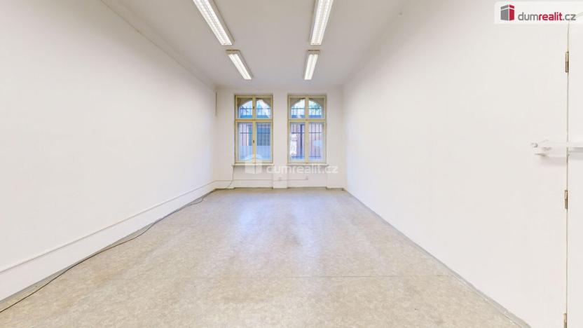 Pronájem obchodního prostoru, Opava - Předměstí, Olomoucká, 75 m2