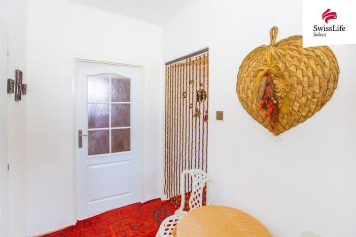 Prodej bytu 2+1, Butoves, 58 m2