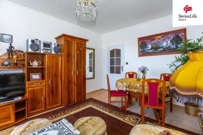 Prodej bytu 2+1, Butoves, 58 m2