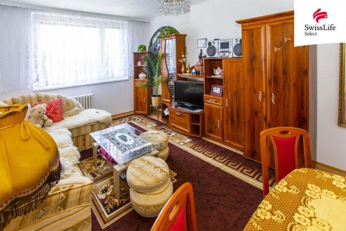 Prodej bytu 2+1, Butoves, 58 m2