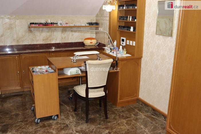 Pronájem obchodního prostoru, Hustopeče, Bratislavská, 16 m2