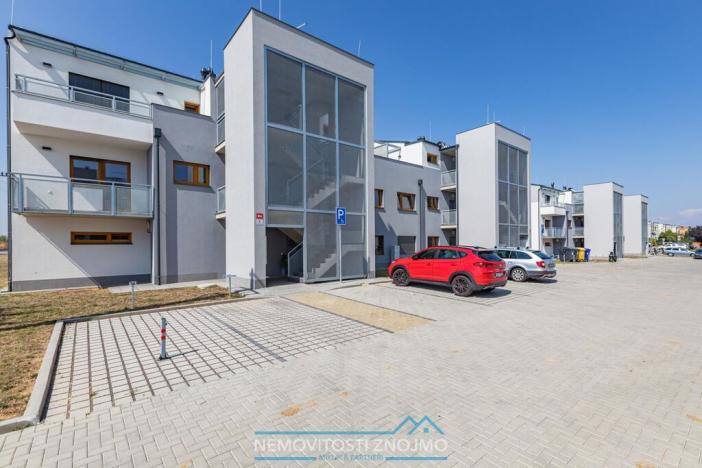 Prodej bytu 3+kk, Znojmo - Přímětice, Hrušňová, 130 m2