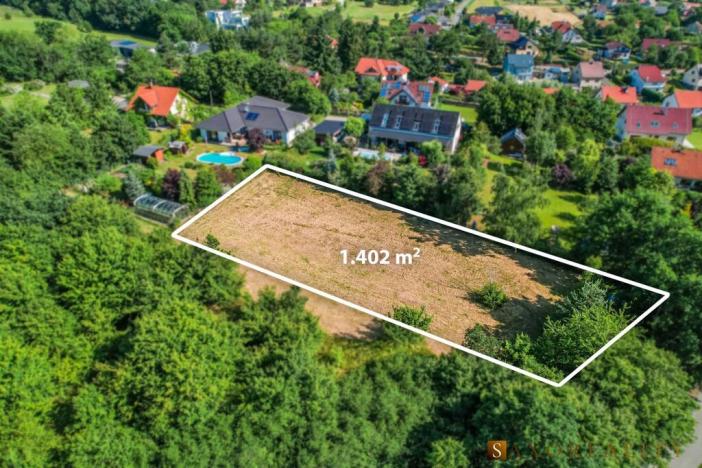 Prodej pozemku pro bydlení, Buš, 1402 m2