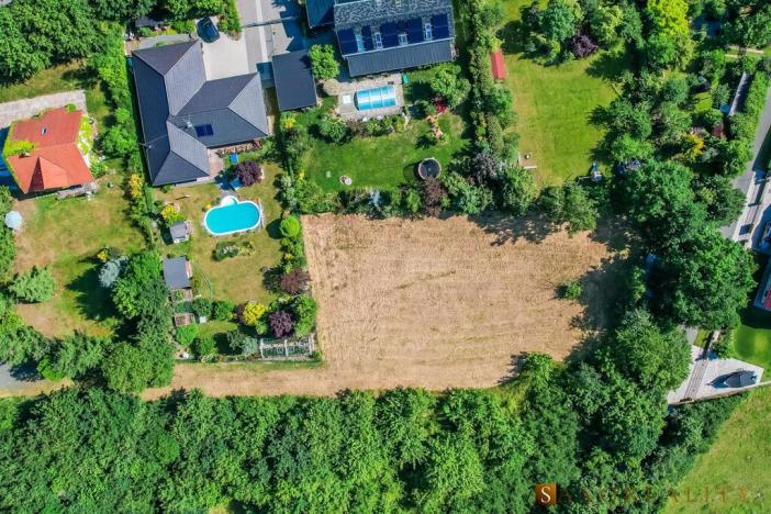 Prodej pozemku pro bydlení, Buš, 1402 m2