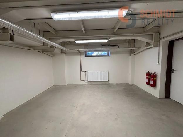 Pronájem skladu, Břeclav, 23 m2