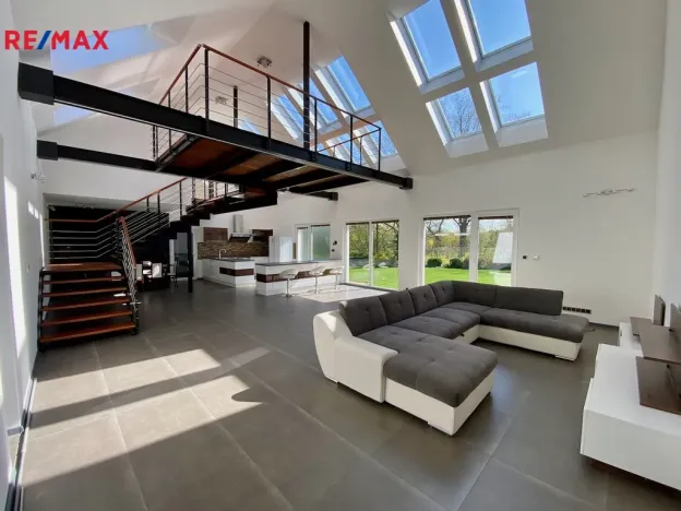 Prodej rodinného domu, Pětihosty, 200 m2