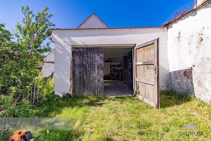 Prodej vícegeneračního domu, Chocenice, 280 m2