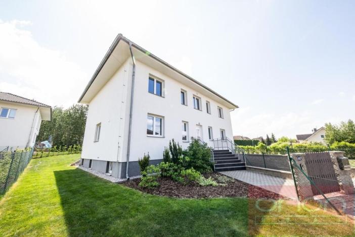 Pronájem rodinného domu, Průhonice, Pod Valem II., 350 m2