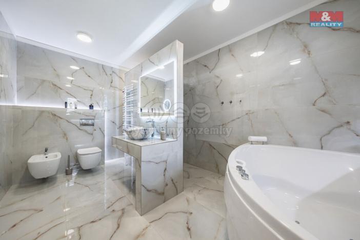 Prodej rodinného domu, Kunice, Do Žlábek, 340 m2