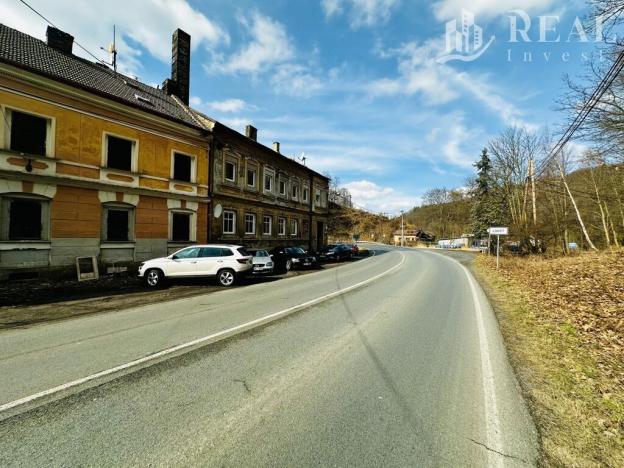 Prodej vícegeneračního domu, Loket, Revoluční, 394 m2