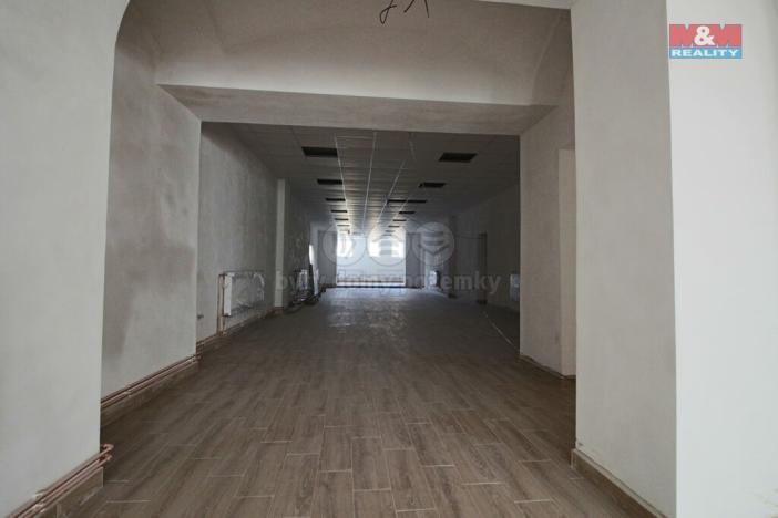 Pronájem obchodního prostoru, Chomutov, Ruská, 300 m2