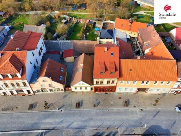 Prodej obchodního prostoru, Vlašim, Žižkovo nám., 490 m2