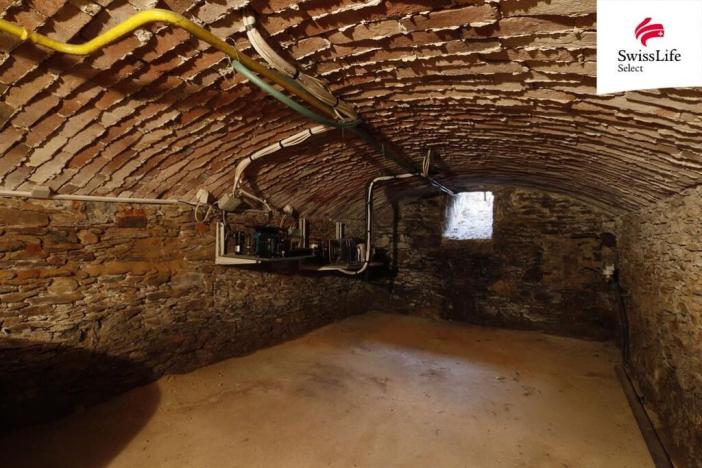 Prodej obchodního prostoru, Vlašim, Žižkovo nám., 490 m2