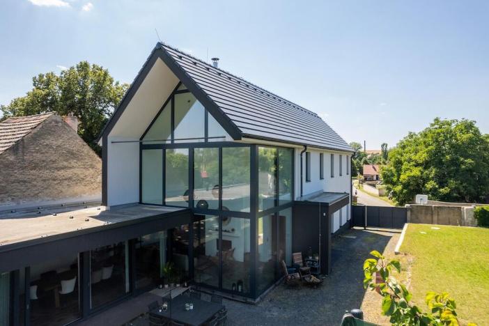 Prodej ubytování, Černěves, 237 m2