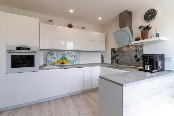 Prodej rodinného domu, Měcholupy, 225 m2