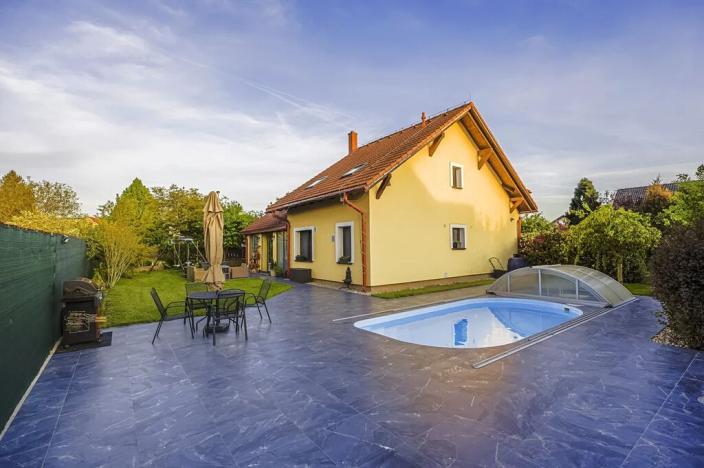 Prodej vily, Praha - Újezd nad Lesy, Dražická, 206 m2