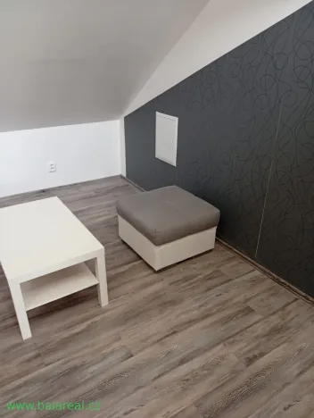 Pronájem bytu 3+kk, Rousínov - Čechyně, 69 m2