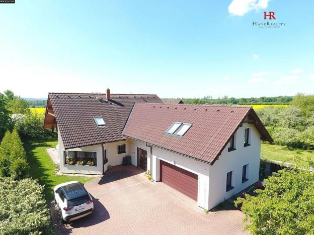 Prodej rodinného domu, Jenišovice, 355 m2