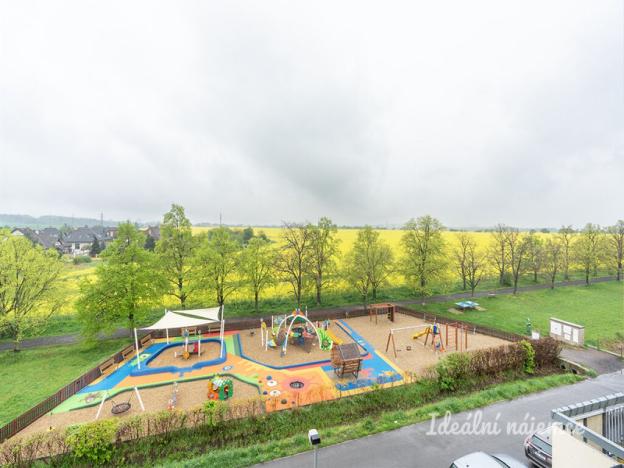 Pronájem bytu 4+kk, Praha - Dubeč, U lipové aleje, 95 m2