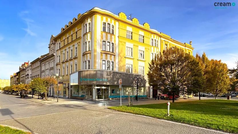 Pronájem kanceláře, Hradec Králové, náměstí Svobody, 47 m2