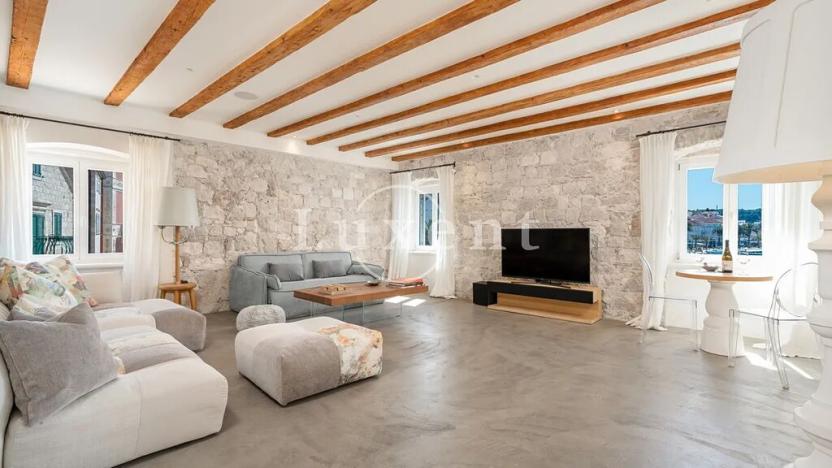 Prodej atypického bytu, Hvar, Chorvatsko, 120 m2