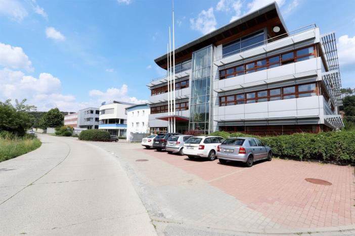 Pronájem kanceláře, Brno, Karásek, 117 m2