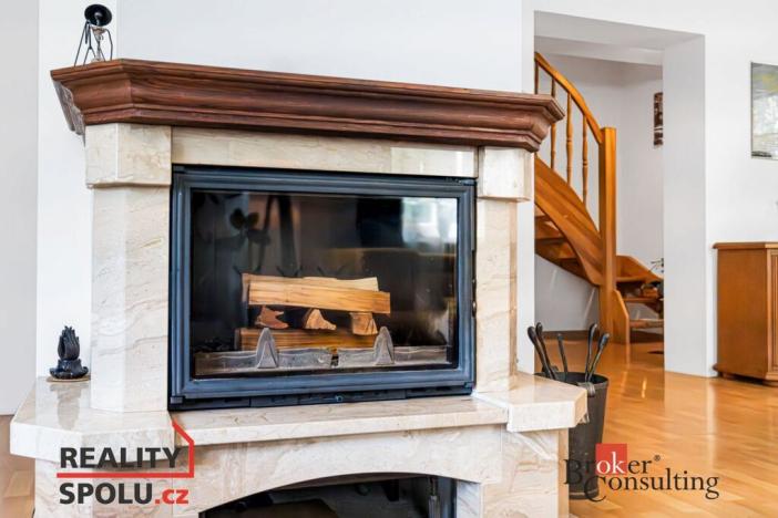 Prodej rodinného domu, Liberec - Liberec XXII-Horní Suchá, Karlovská, 195 m2