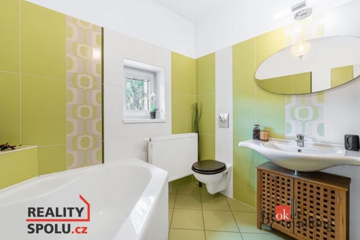 Prodej rodinného domu, Liberec - Liberec XXII-Horní Suchá, Karlovská, 195 m2