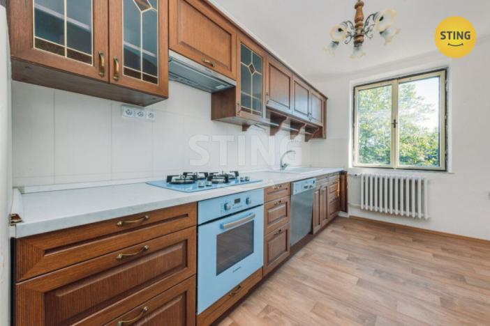 Prodej rodinného domu, Staré Jesenčany, 140 m2