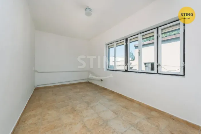 Prodej rodinného domu, Staré Jesenčany, 140 m2