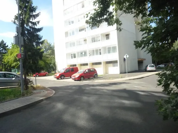 Pronájem bytu 1+kk, Děčín - Děčín III-Staré Město, Žerotínova, 22 m2