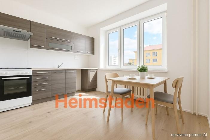Pronájem bytu 2+1, Karviná - Nové Město, tř. Osvobození, 57 m2