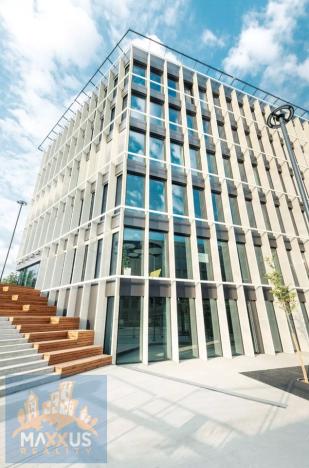 Pronájem kanceláře, Praha - Libeň, Voctářova, 692 m2