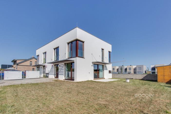 Pronájem rodinného domu, Praha - Horní Počernice, U Zimoviště, 137 m2