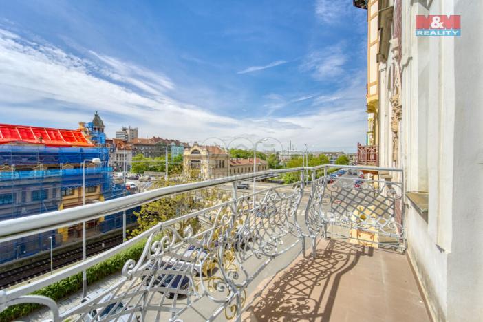 Pronájem kanceláře, Plzeň, Hálkova, 786 m2