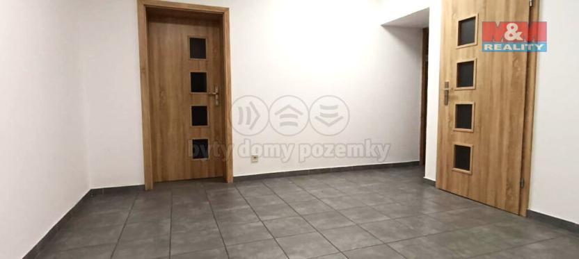 Pronájem kanceláře, Karviná - Fryštát, Lešetínská, 14 m2