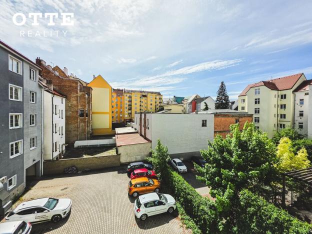 Prodej bytu 2+1, Plzeň, Sladkovského, 63 m2