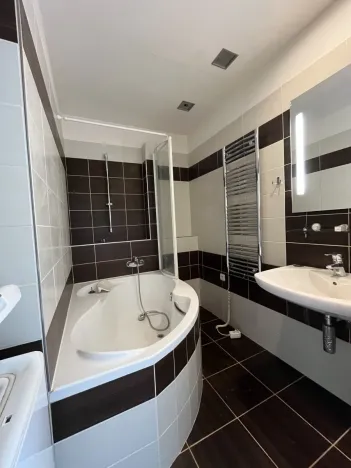 Pronájem bytu 3+1, Olomouc - Nová Ulice, Kmochova, 75 m2