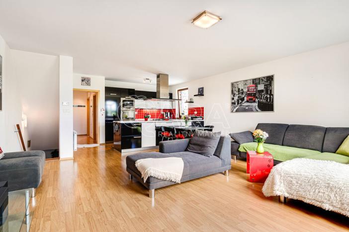 Prodej rodinného domu, Zeleneč, U Lesoparku, 174 m2