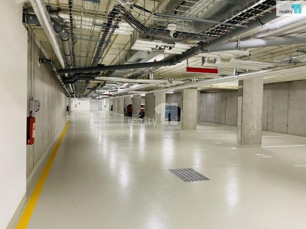 Prodej bytu 2+kk, Praha - Malešice, Azzoniho, 67 m2