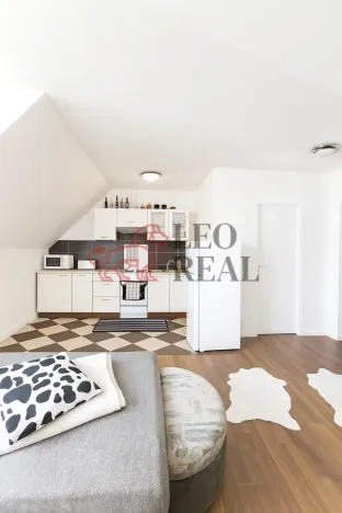 Prodej bytu 3+kk, Oslavany, Růžová, 53 m2